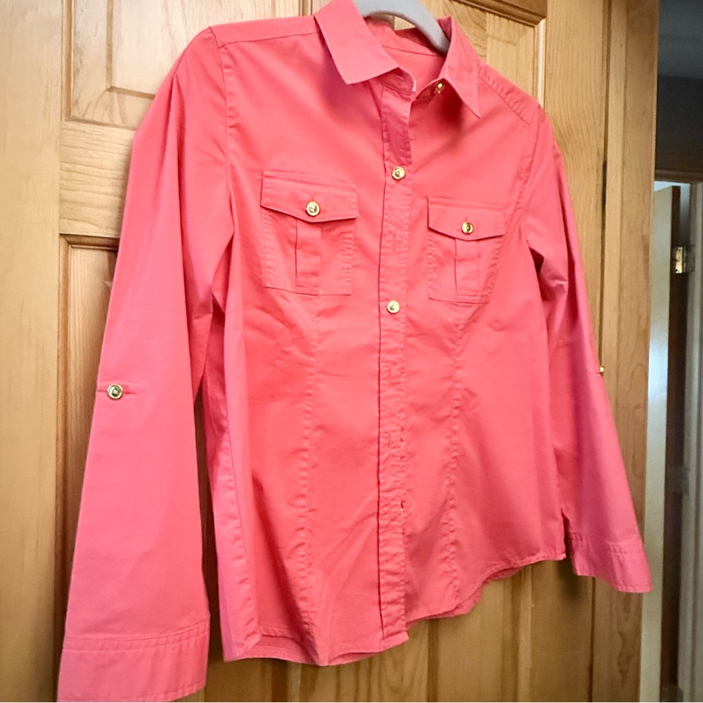 Chico’s Button-Front Utility Shirt – Size 0 (S/4–6) Coral Pink-Roll Tab Sleeves